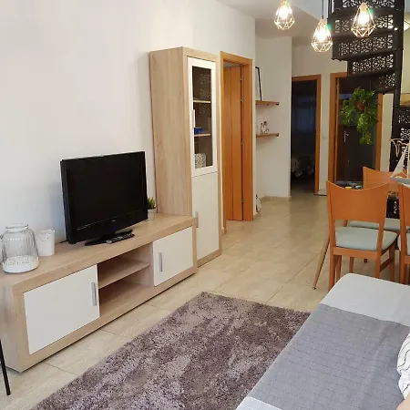 Apartment Los Abrigos, 2 Bedrooms And Balcony